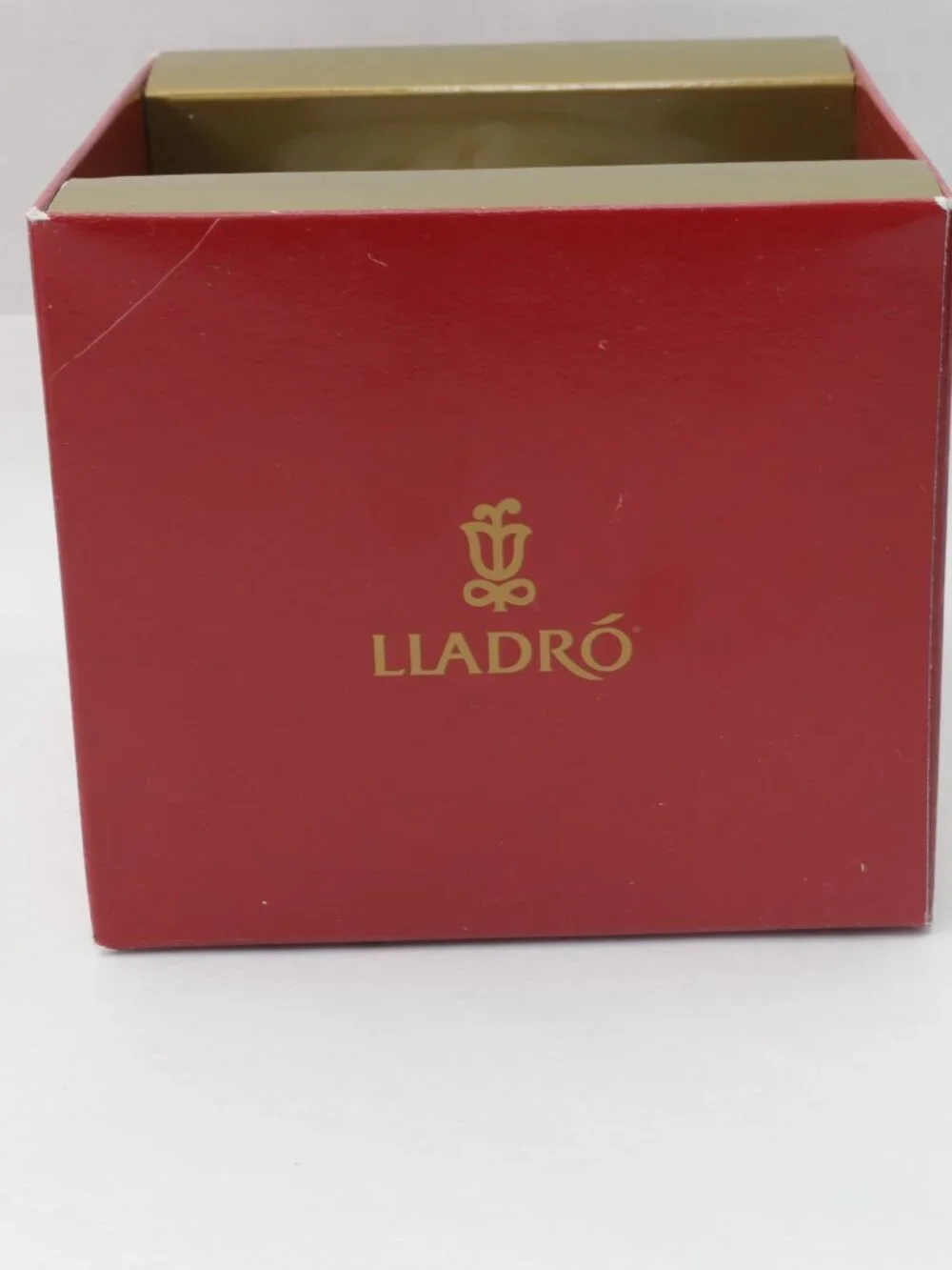 Vintage NOS Lladro 1999 Christmas Ball With Original Box. # 16637 Brand new